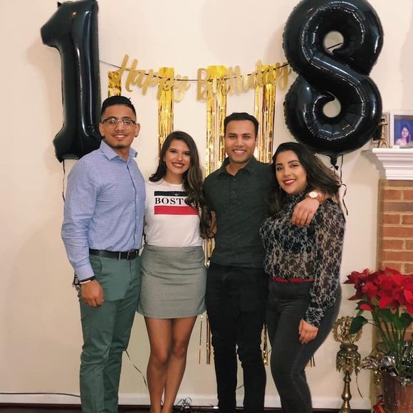 Poshmark profile picture for @saurav